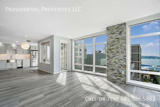 Photo - 2721 1st Ave