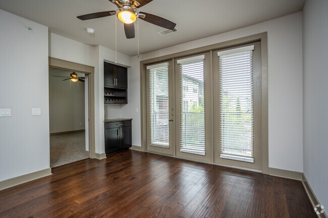 1BR, 1BA - 851SF - A7 - Living Area