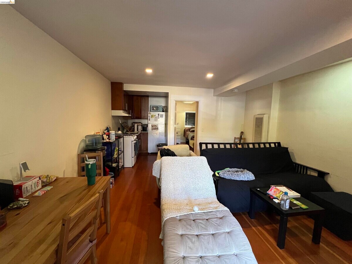 Photo - 1532 Milvia St Unit #2