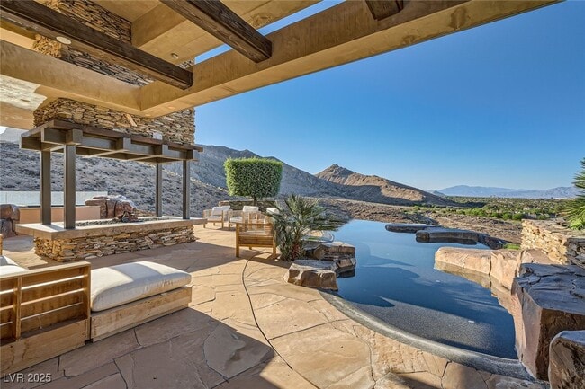 Photo - 5 Promontory Pointe Ln