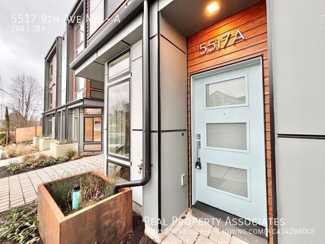 Photo - 5517 9th Ave NW