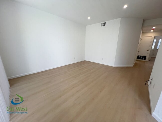 Photo - $2,995 - Updated 2 Bed/2 Bath Condo in a Gated Community of the Fairgrounds Neighborhood!