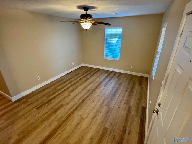 Photo - 4013 Pine Ave SW