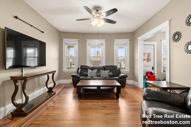 Photo - 14 Bowdoin St Unidad 2