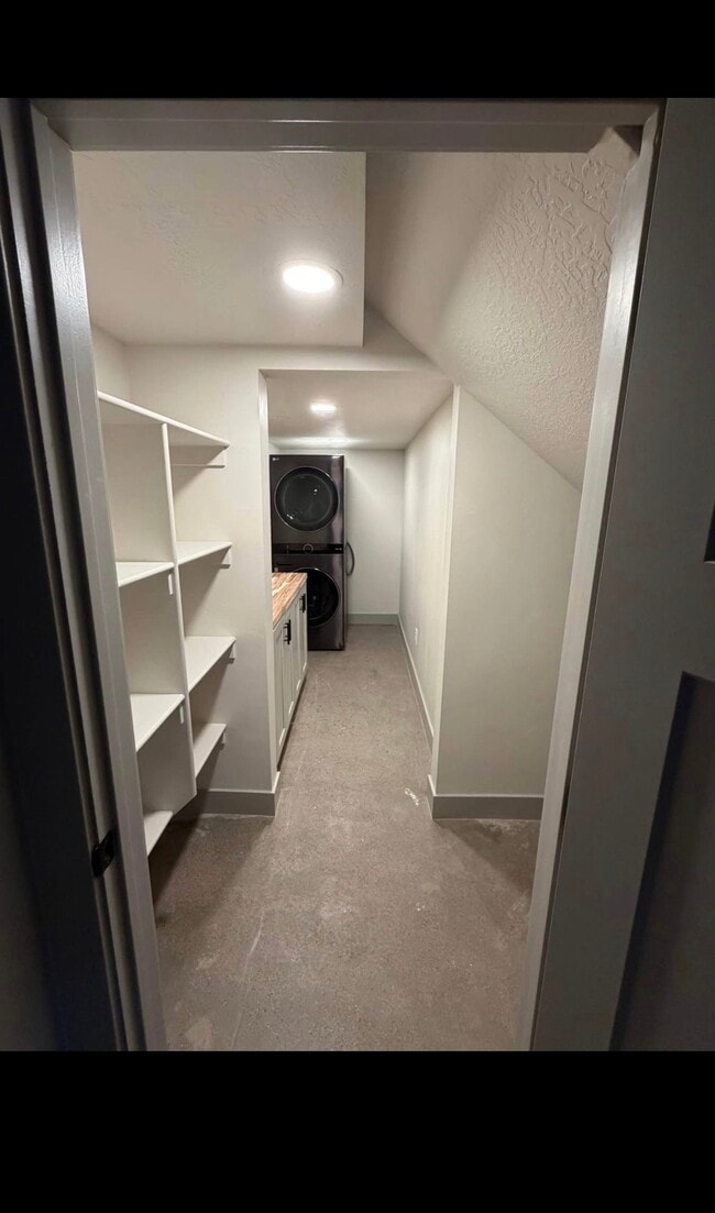 417 S 50 W Cir Unidad 1