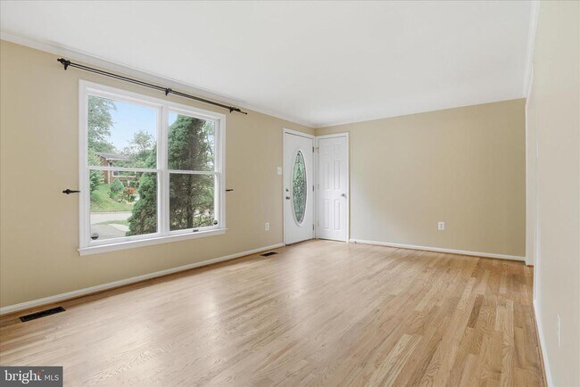 Photo - 10617 Wheatley St