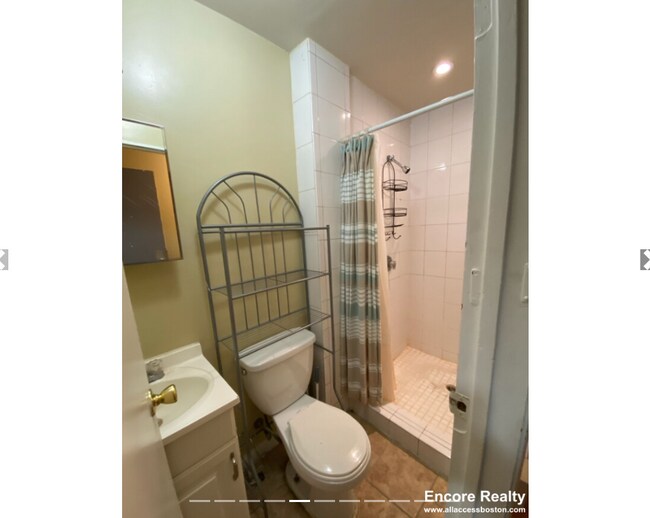 145 Meridian St Unit 4