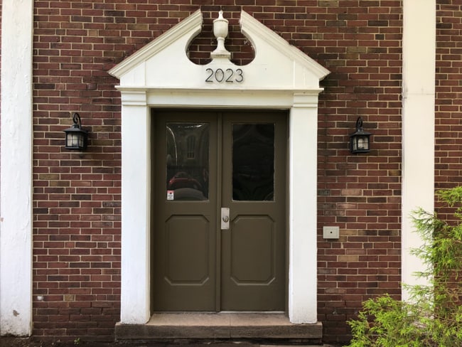 Photo - 2023 Edgecliff Point