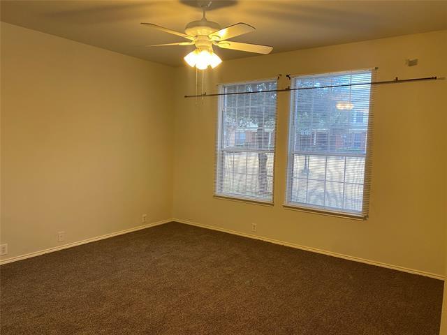 Photo - 2725 Hyde Park Dr