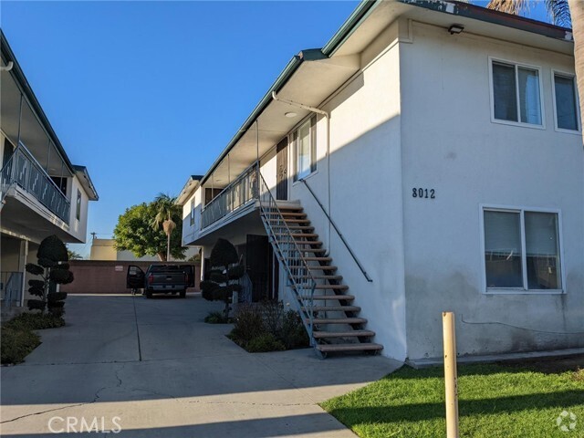 Building Photo - 8012 Duesler St Unit B Rental