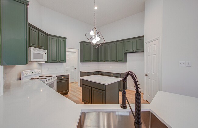 Photo - 2311 Meadow Briar Dr