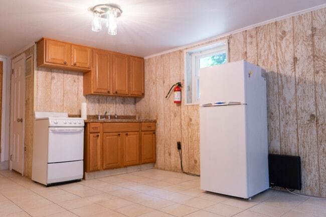 Photo - 110 Liberty St