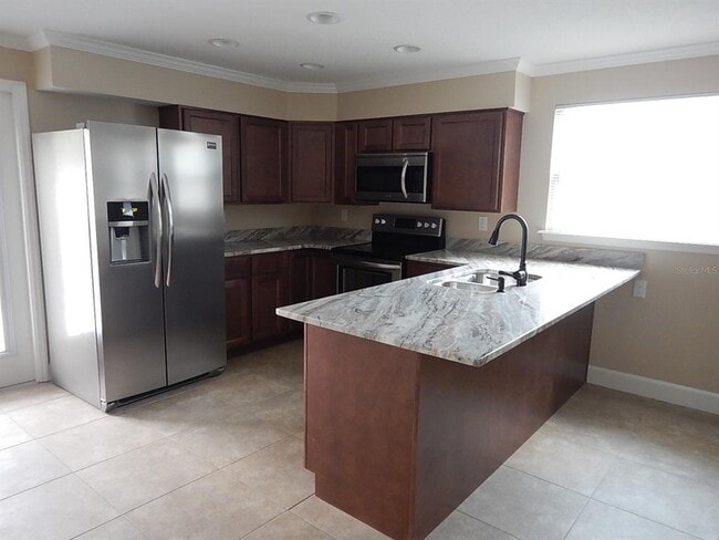 Photo - 17345 Porter Ave