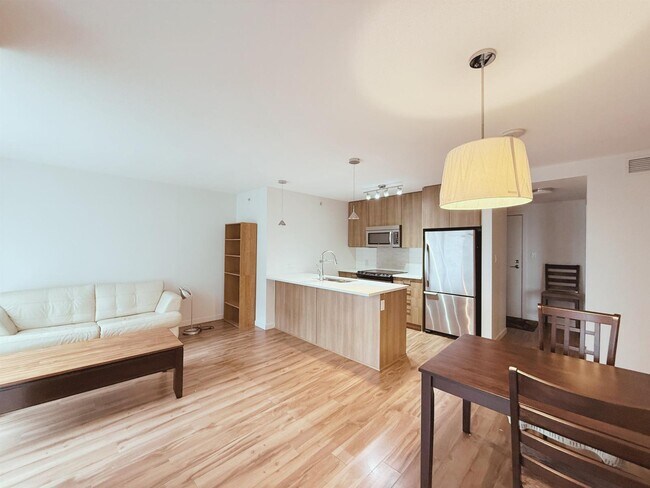 Photo - 13325-1102A 102 A Ave Unité 808