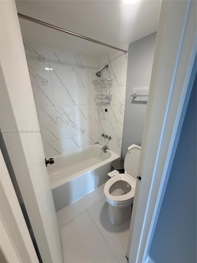 Photo - 2350 NE 135th St Unit 1509