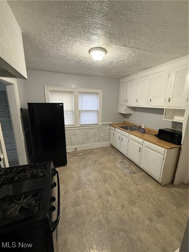 Photo - 10717 Park Heights Ave Unidad 1