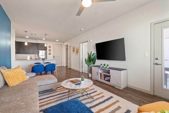 Photo - 711 W Broadway Rd Unidad ID1366976P