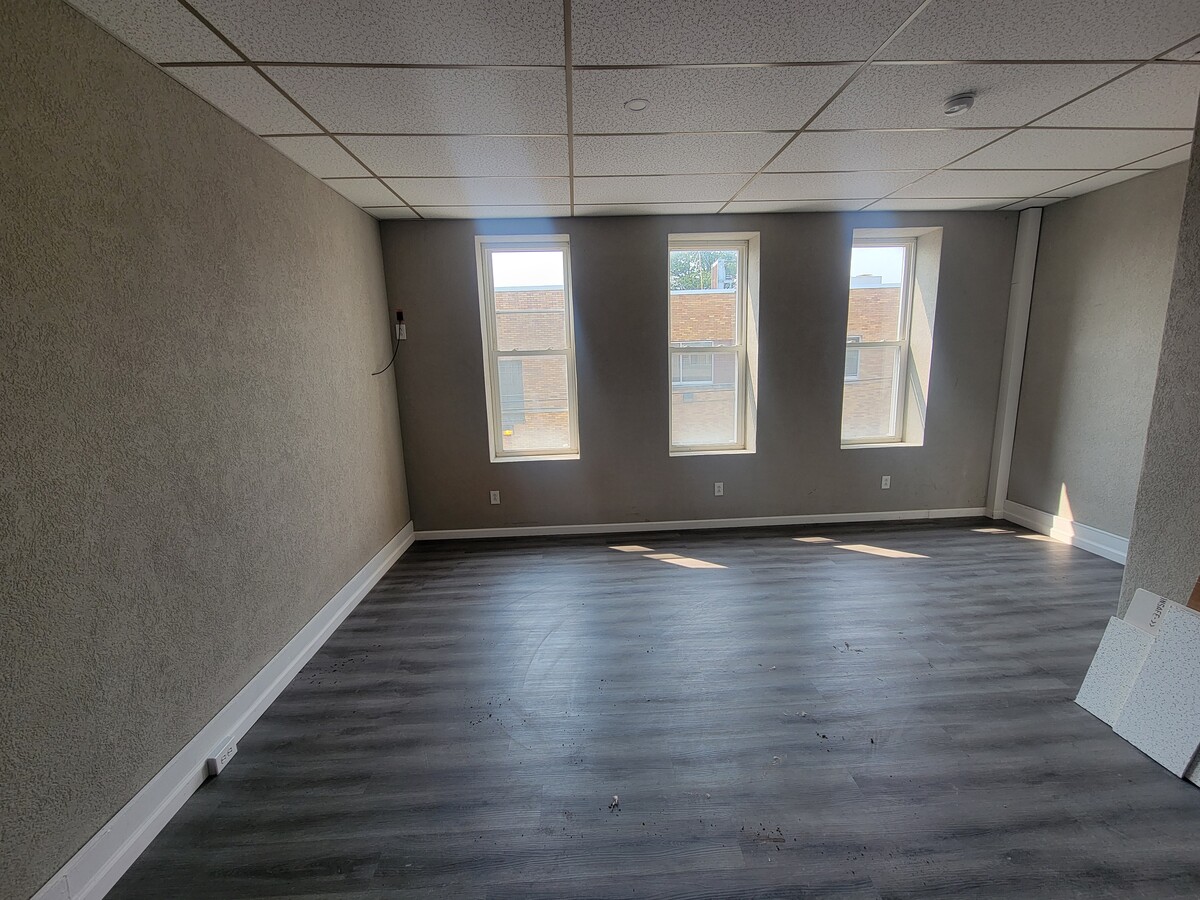 Photo - 17 Lackawanna Ave Unit front