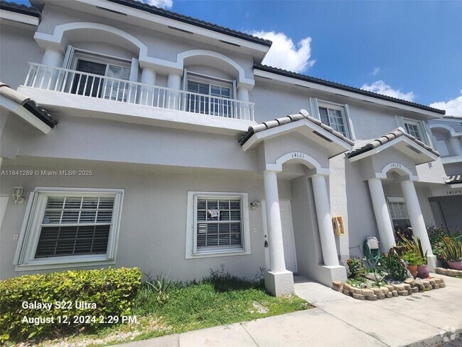 Building Photo - 12174 SW 143rd Ln Rental