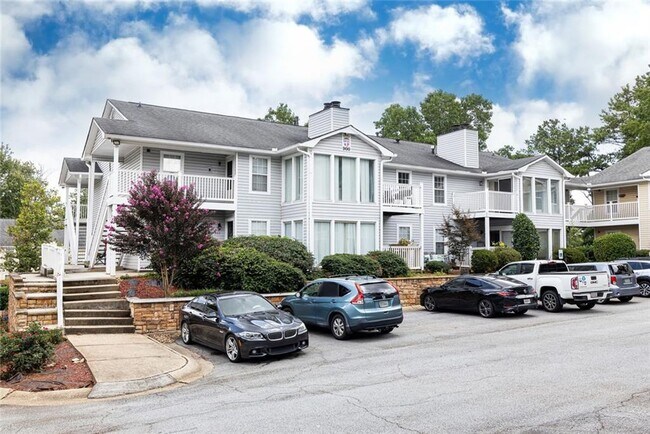 910 Augusta Dr