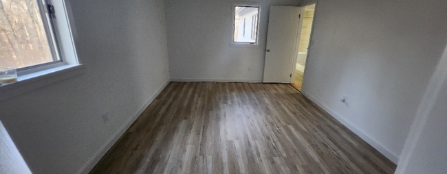 Photo - 41 Breeds Hill Pl