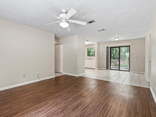 Photo - 8760 Minnow Creek Dr