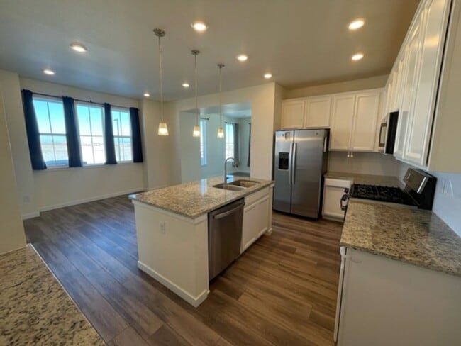 Photo - Beautiful & Spacious 4Bed, 3Bath In Breathtaking Erie Co,