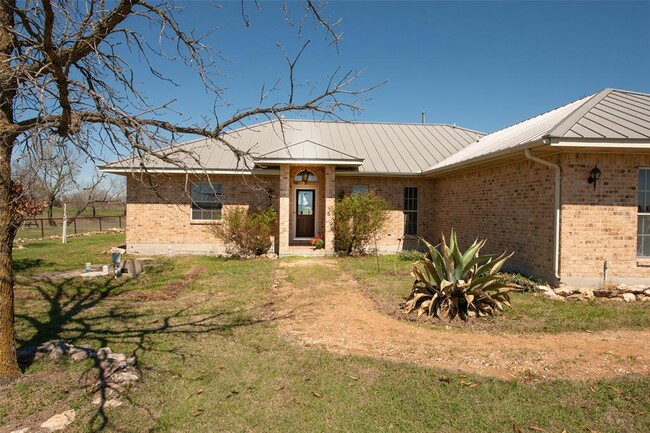 Photo - 10106 Schmidt Ln Casa