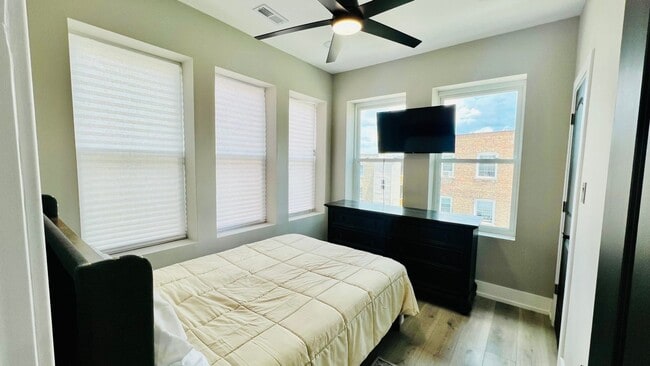 Photo - 1863 S Karlov Ave