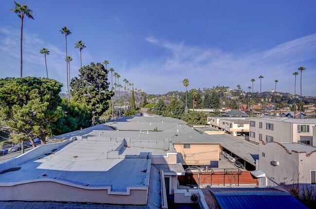 Taft Apartments