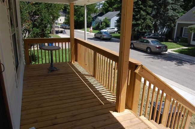 Photo - 825 Sylvan Ave