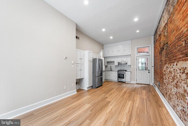 Photo - 1614 N 2nd St