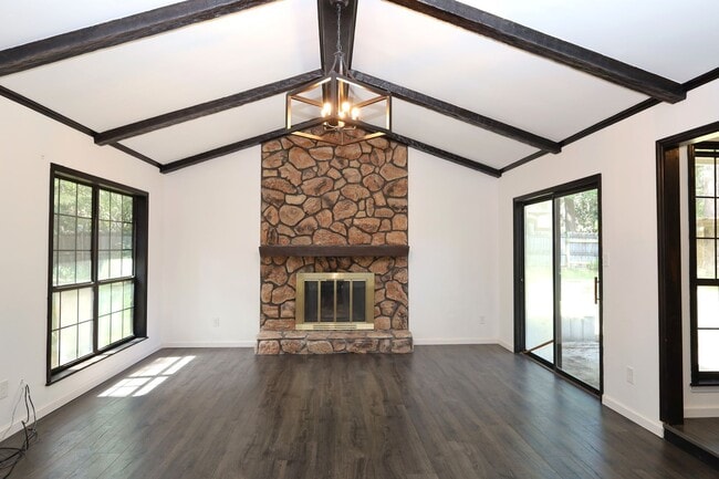 Photo - 2208 Northwood Cir
