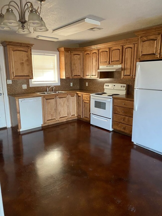 Photo - 2 Bedroom 1 Bath home for lease