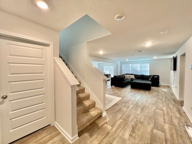 Photo - 5539 Mars Hl Ln