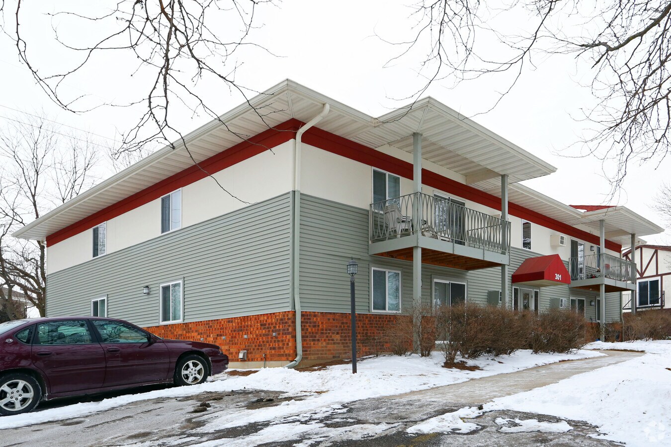 Photo - Knightsbridge Road Apartments