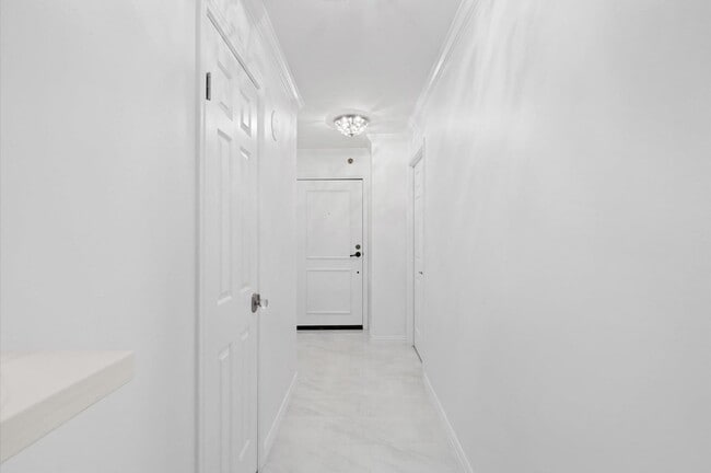 Photo - 3525 Sage Rd Unidad 1709 Rental