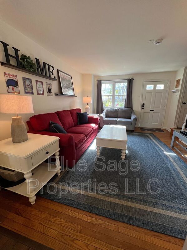 Photo - 113 Plant Ave
