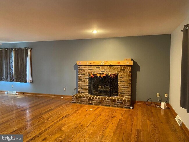 Photo - 1909 Back Mountain Rd Casa