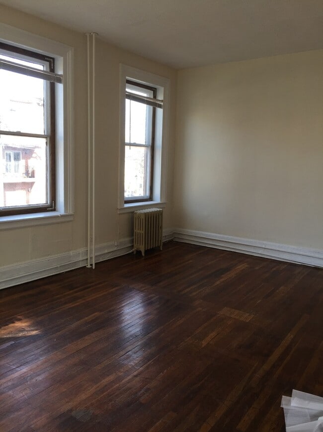 Photo - 319 Market St Unit 3