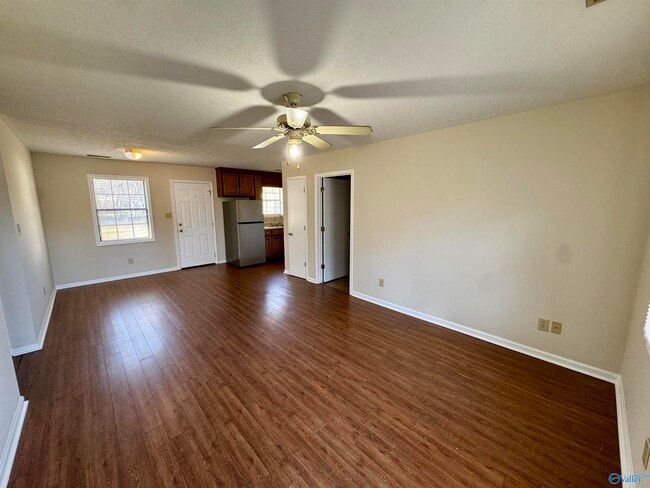 Photo - 508 McClellan St E Unit B