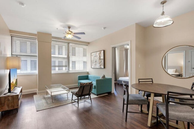 Photo - 925 Common St Unit ID1266936P