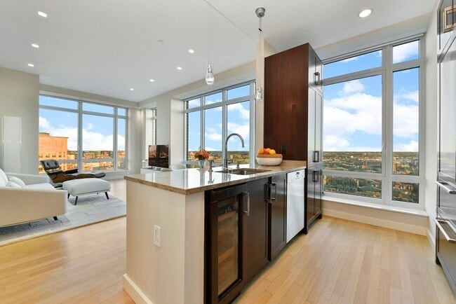 Photo - 400 Stuart St Unidad 30B