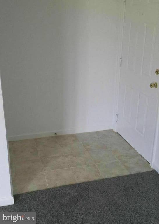 Building Photo - 61 White Pine Cir Unit 102 Rental