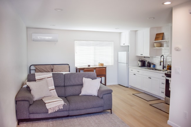 Photo - 4718 W Ave L 6