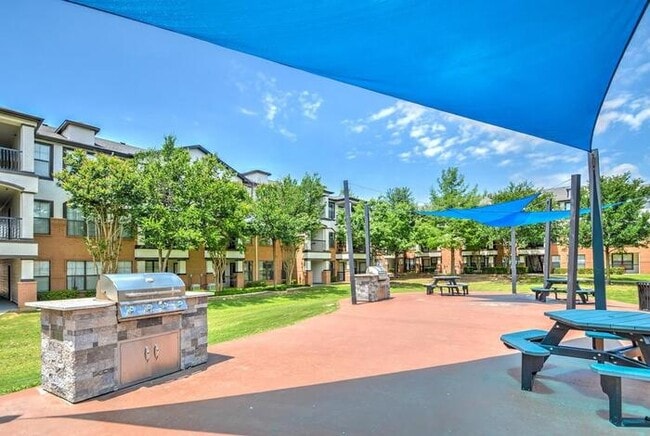 Photo - 2101 US-80 Unidad c4