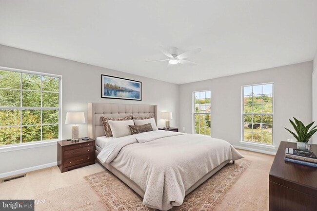 Photo - 18865 Crossroads Ct