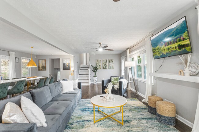 Photo - 3024 Antler Trail