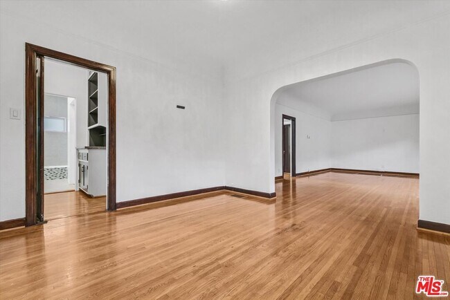 Photo - 5112 Edgewood Pl Unit 5112