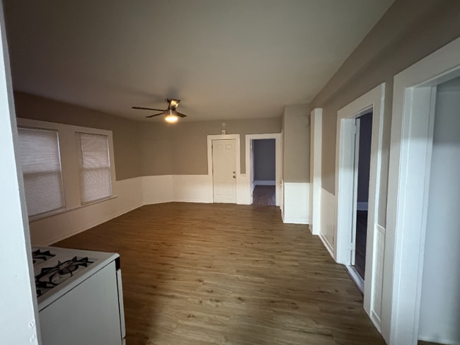 Photo - 58 Dwight St Unidad 2